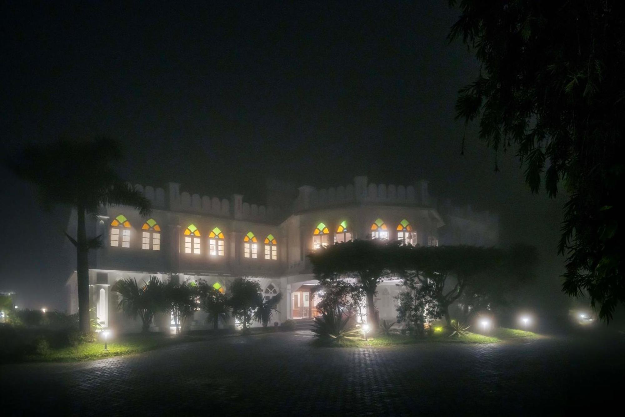 Fort Munnar Chinnakanal Exterior photo